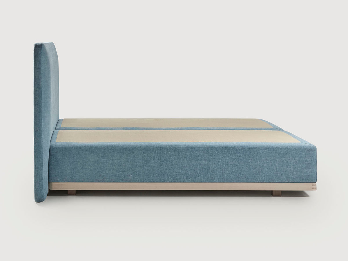 SIGNATUR HEADBOARD 01