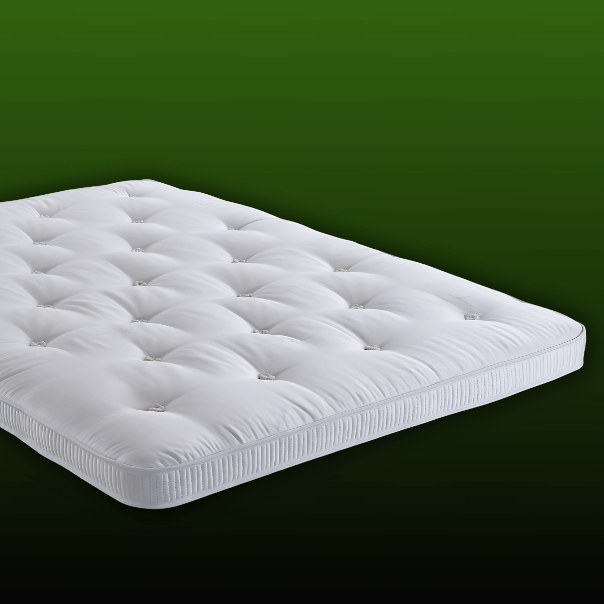 Luxurious English Royal Mattress 4000 with natural fillers, handmade by traditional British craftsmen for superior comfort and health.
